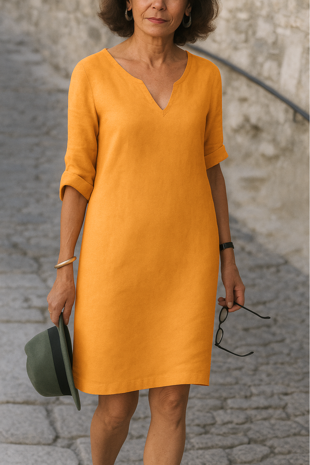 Bogdana – Elegantní šaty s výstřihem do V