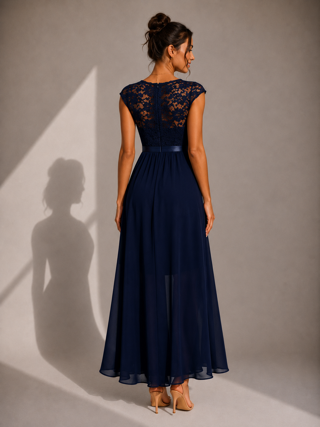Klaudia | Elegantní Krajková Maxi Šaty